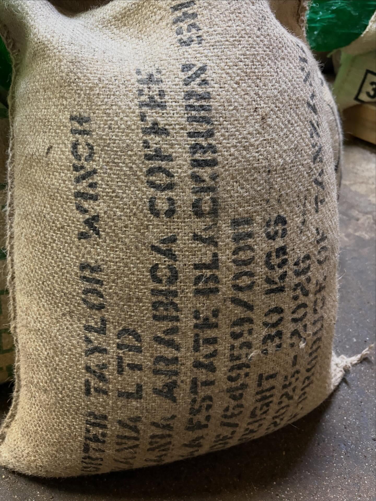 タンザニアファンの皆様、お待たせしました！このみ珈琲にニュークロップが入荷しました。